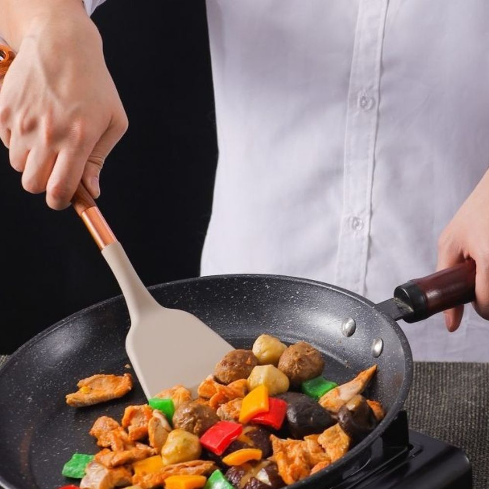 Silikoninių virtuvės reikmenų rinkinys